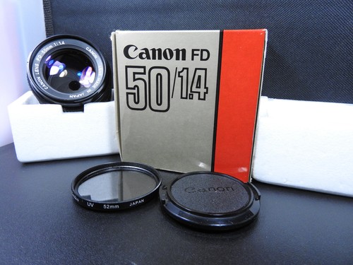 Canon 50mm manual focus - fd,