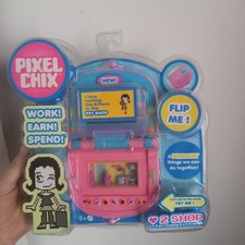 Pixel Chix Love To Shop Mall Pet Salon Purse Flip Screen Virtual Toy Game NIB