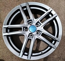 DEZENT 6.5JX17H2 ET TTZ9 K1