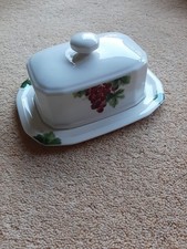 Royal Doulton Vintage Grape