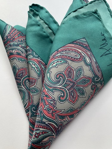 Large pocket square small - large,