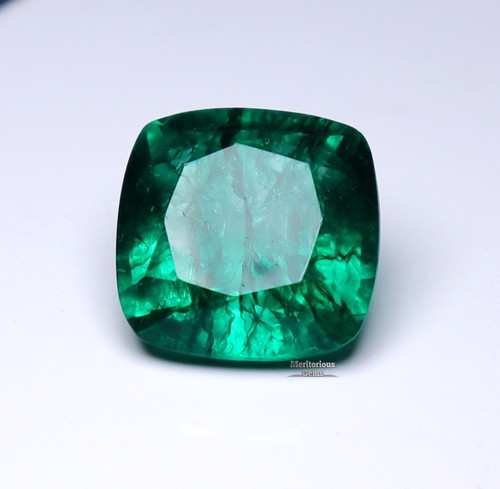 Cushion cut natural - ct,