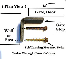 WROUGHT IRON METAL GATE WOODEN