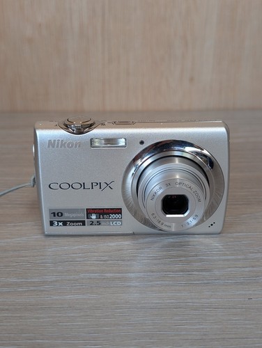 Nikon coolpix s225 - nikon,