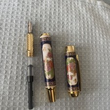 Fountain Pen Unbranded Iridium Point Germany Nib oriental floral Gold Trim