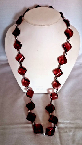 Vintage purple bead necklace