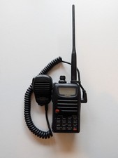 Yaesu FT-50R Dual Band FM