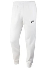 Nike Men's Sportswear Club