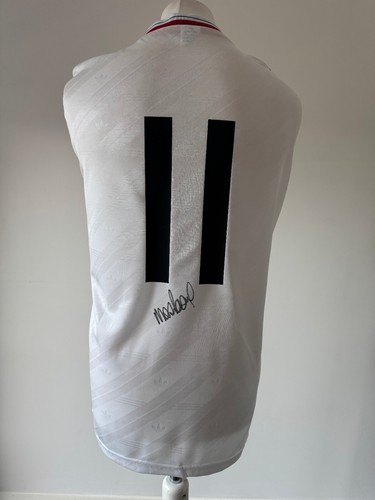 Signed mark robins retro - signed,