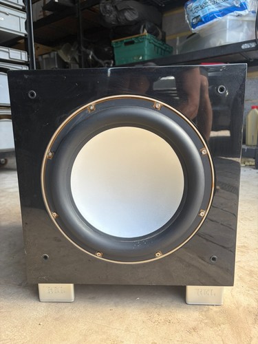 Rel subwoofer hardly used - s5,