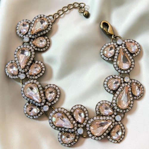 Art deco revival blush - art, crystal