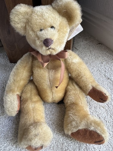 Russ bears from - past,