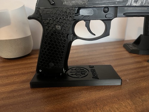 Airsoft beretta pistol - airsoft,