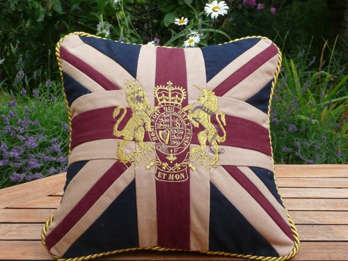 Royal crest style cushion - crest,