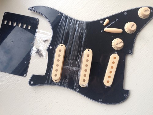 Scratch plate pickguard - scratch,