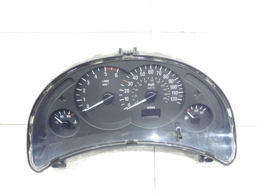 Vauxhall corsa 4i 16v - c,