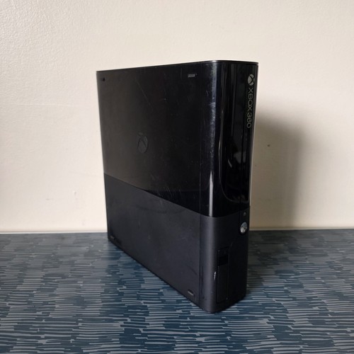 Microsoft xbox 360 console - microsoft,