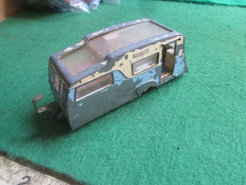 Dinky toys four berth caravan - berth,