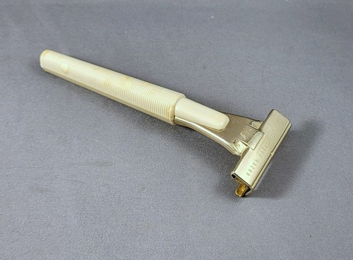 Vintage schick type - vintage,