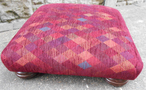Low footstool rest - low, /