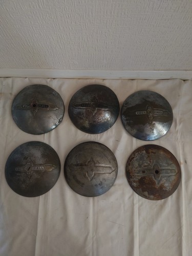 Vauxhall wheel hub - wheel, caps