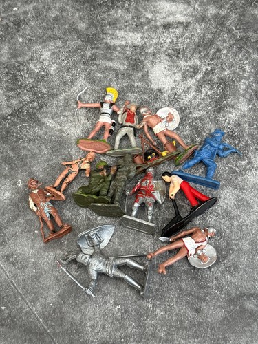 Mini figure bundle lot - figure,