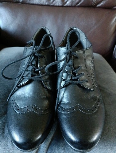 Pavers black lace - up, brogues