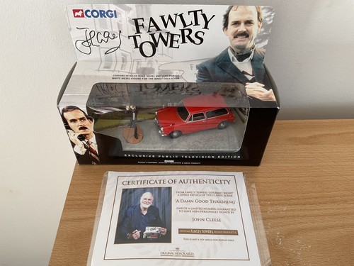 Fawlty towers corgi model - corgi, model-