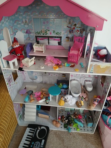 Beautiful dolls house - beautiful,