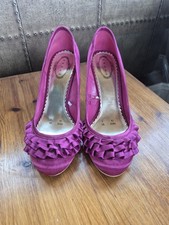 Ladies Silk Effect Court Shoe