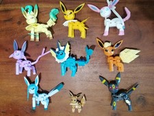 Mega Blocks : Pokemon Building Toy Kit - Eevee Evolution set of 9 Figures 