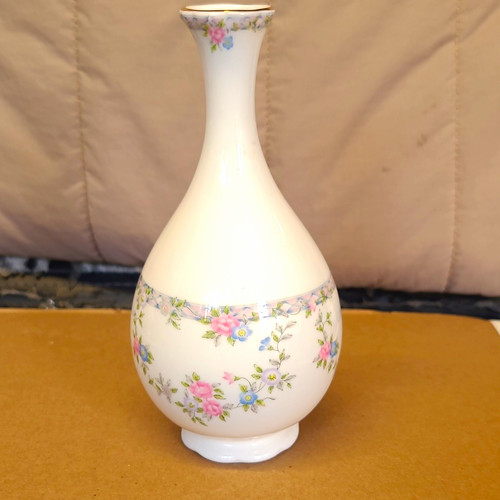 Coalport bone china - bone, trellis