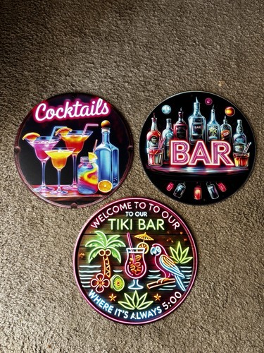 Tiki bar cocktail themed - tiki,