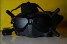 DJI fpv goggles v2. With