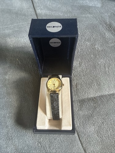 Ladies vintage sekonda watch - vintage,