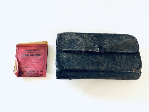 Vintage fly fishing wallet - vintage,