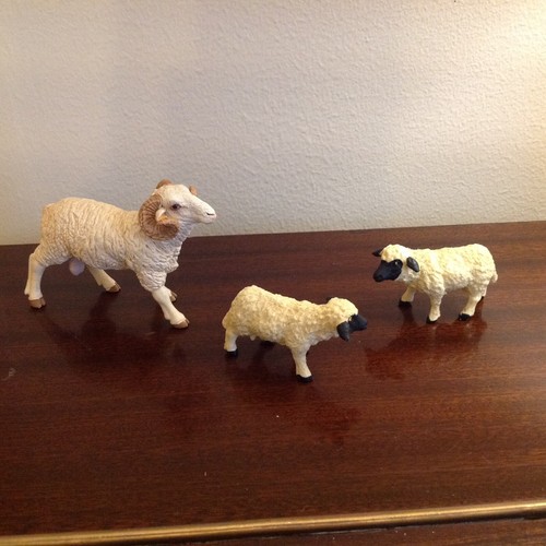 Plastic farm animal sheep - farm,