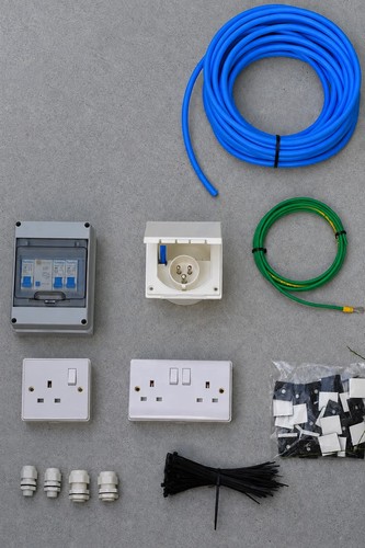 240v mains electric hook - 240v, up