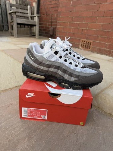 Nike air max size uk10 - max,