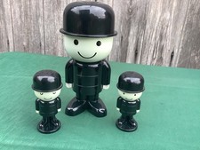 VINTAGE HOME PRIDE FRED FLOUR SIFTER AND SALT AND PEPPER POTS