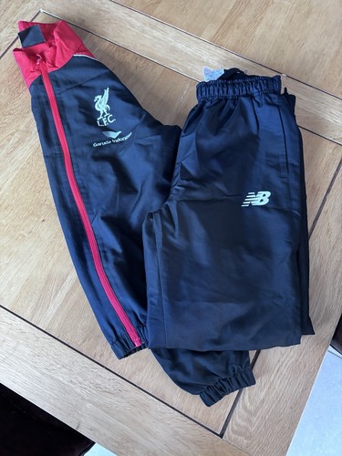 Liverpool football tracksuit - football,