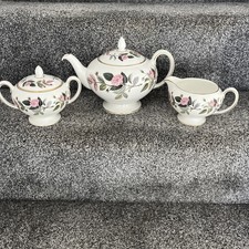Wedgwood "Hathaway Rose" Bone