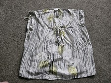 Kaliko ladies size 20 blouse