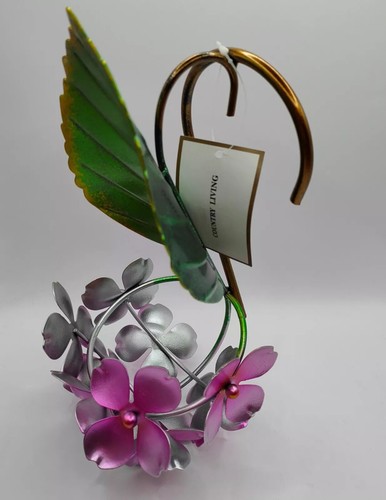 Wine bottle holder - bottle, wall