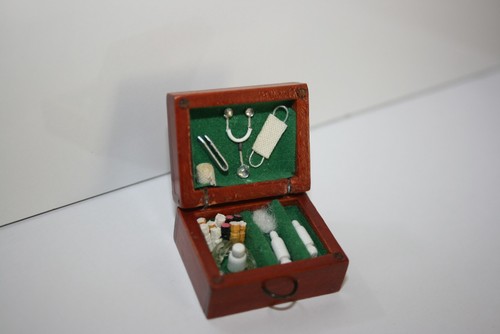Dolls house wooden doctor - dolls, 1:12