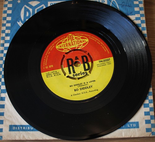 Diddley is a - bo,