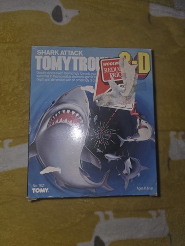 Tomytronic shark attack - tomytronic,