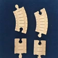 Wooden Thomas click clack track for Brio train sets