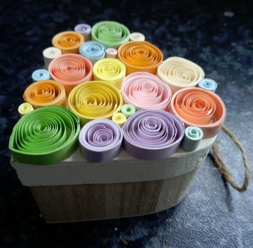 Small multi coloured quilled - small,