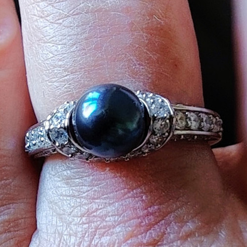 Unusual grey faux pearl - grey,